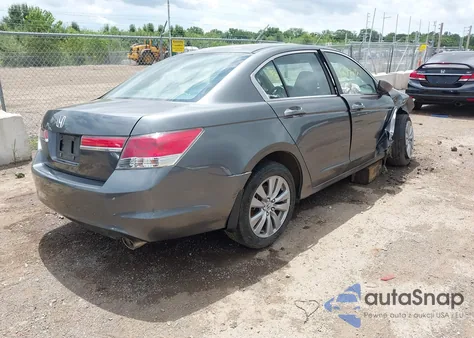 2011 Honda Accord 2.4 Ex z USA, uszkodzony, nr VIN 1HGCP2F72BA109728